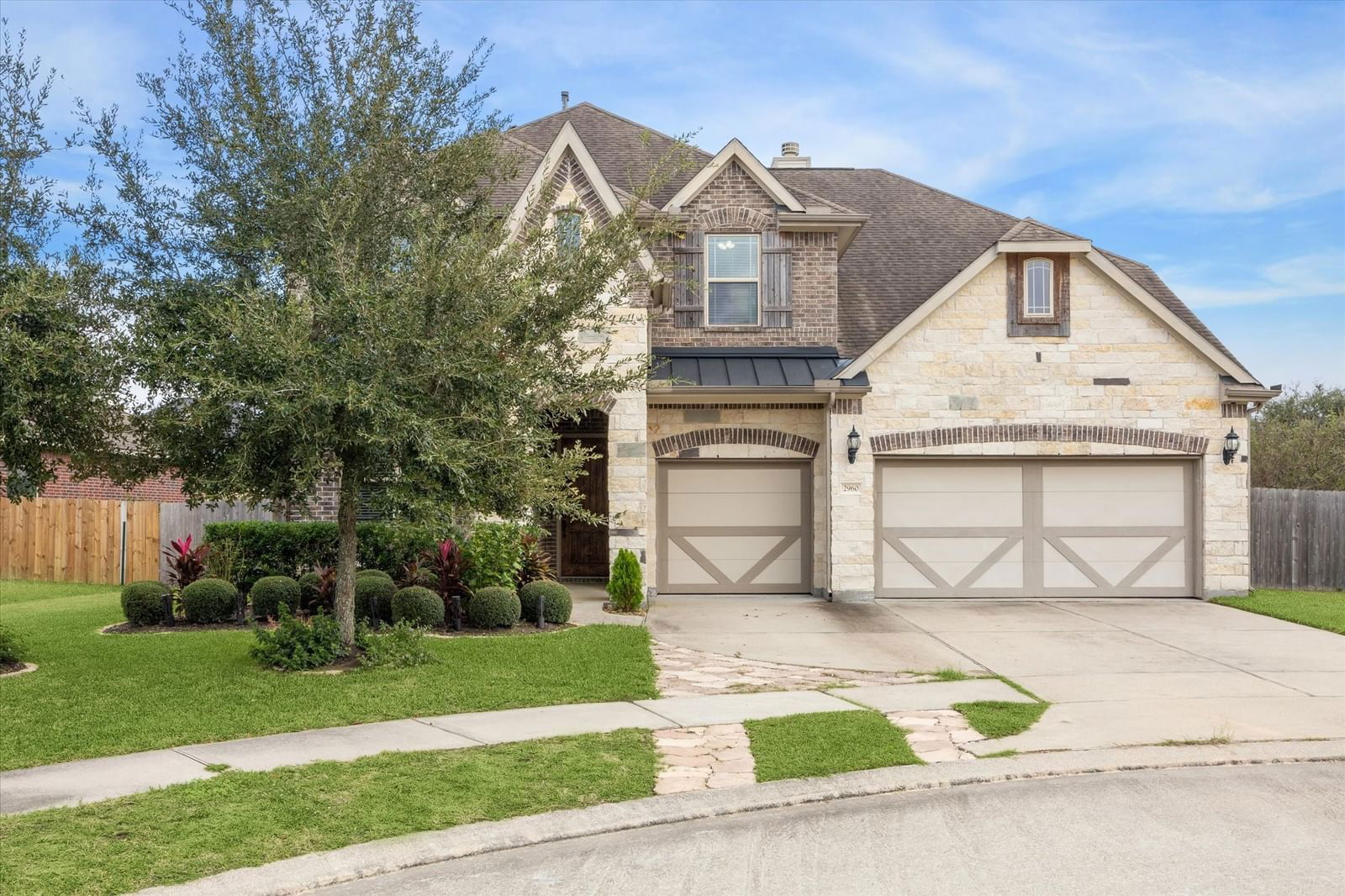 Real estate property located at 2960 Gibbons Hill, Galveston, Hidden Lakes, League City, TX, US