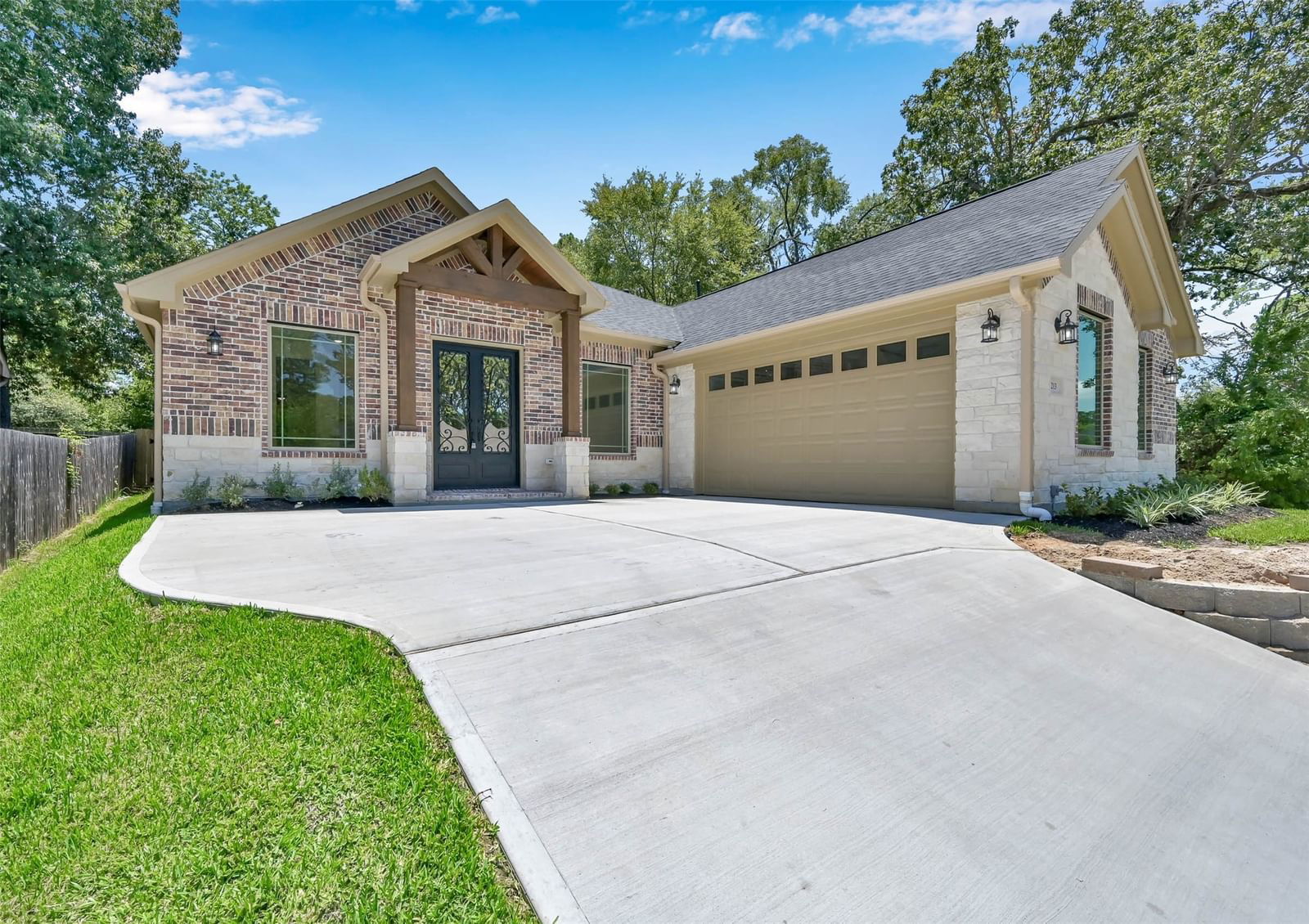 Real estate property located at 213 Blue Hill, Montgomery, Bentwater 37, Montgomery, TX, US