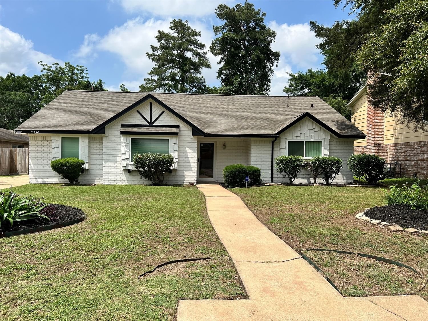 Real estate property located at 5630 Winding Way, Harris, Sheraton Oaks Sec 01, Houston, TX, US