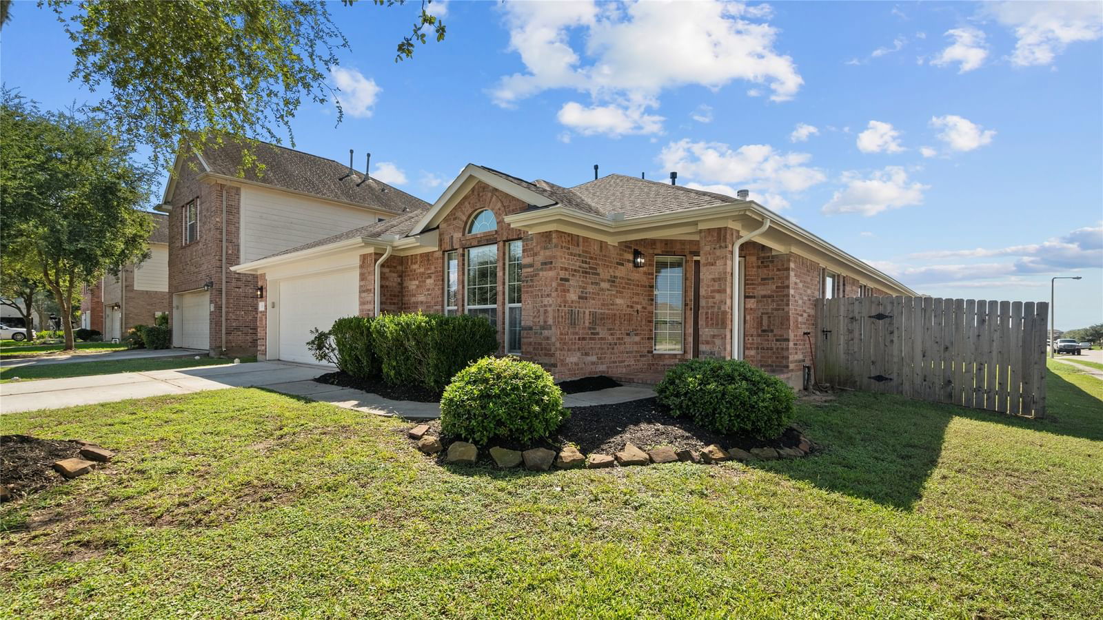 Real estate property located at 131 Tonkawa Canyon, Galveston, Painted Meadows Sec 2 2008, La Marque, TX, US