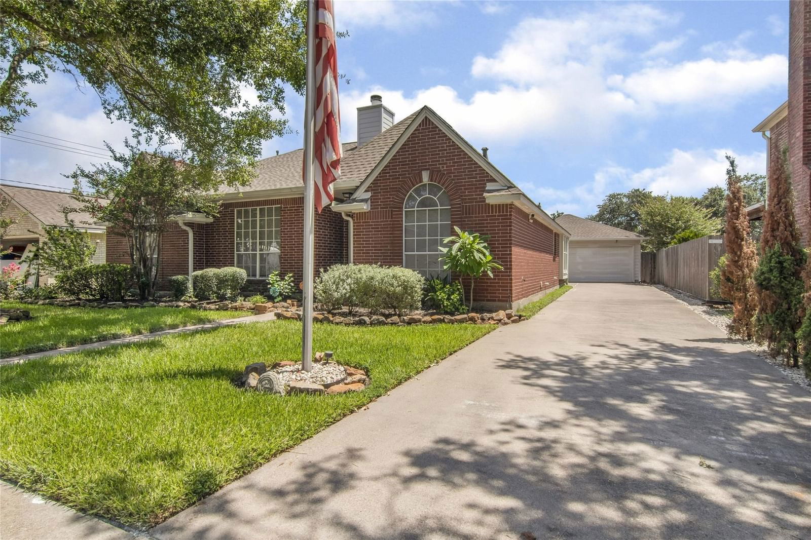 Real estate property located at 3305 Greenwood, Harris, Greenwood Place, Deer Park, TX, US