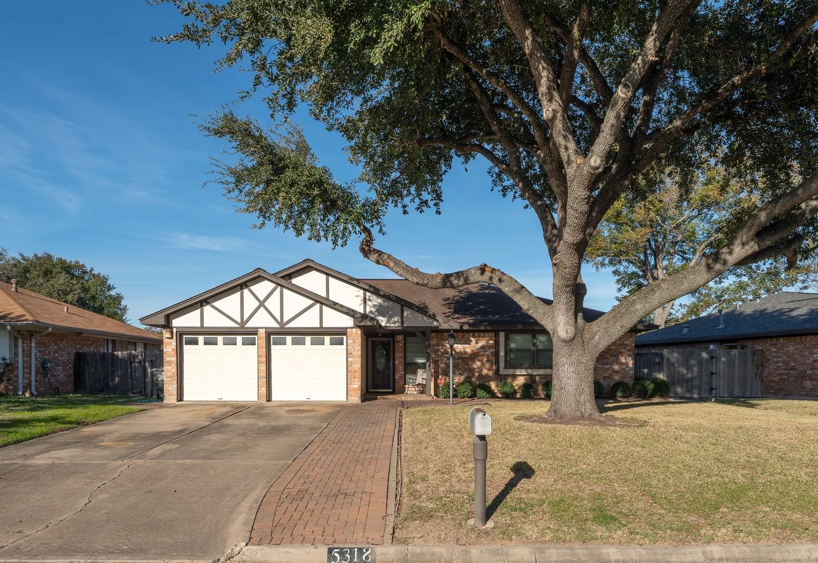 Real estate property located at 5318 Little John, Harris, Katyland, Katy, TX, US