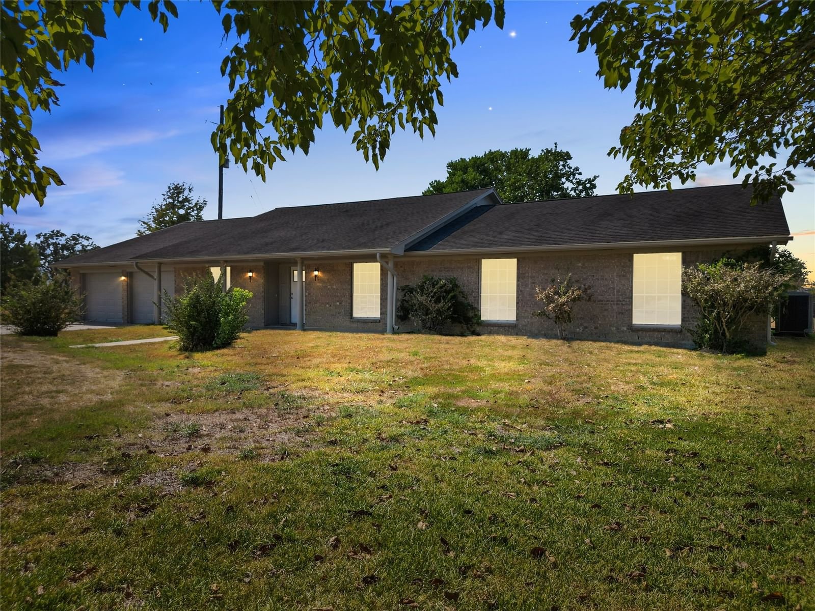 Real estate property located at 5833 Fm 565, Chambers, Baytown, TX, US