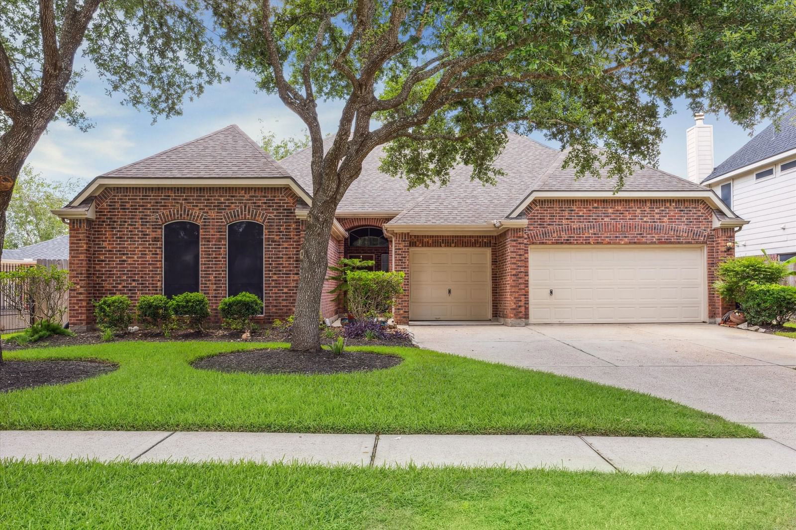 Real estate property located at 922 Azalea Pointe, Galveston, Centerpointe Sec 4 2001, League City, TX, US