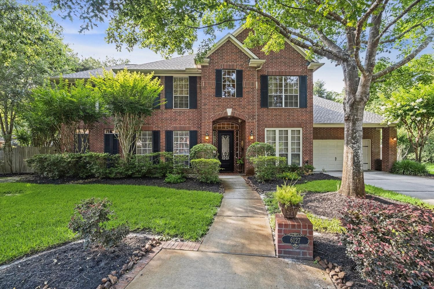 Real estate property located at 6127 Rustic Creek, Harris, Kings Point Village 10 02 Prcl, Houston, TX, US