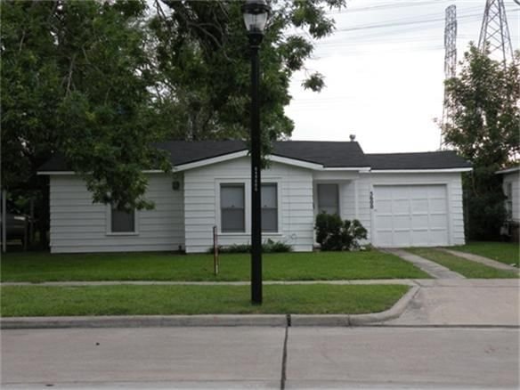 Real estate property located at 5600 Community, Harris, COLLEGE COURT PLACE, Houston, TX, US