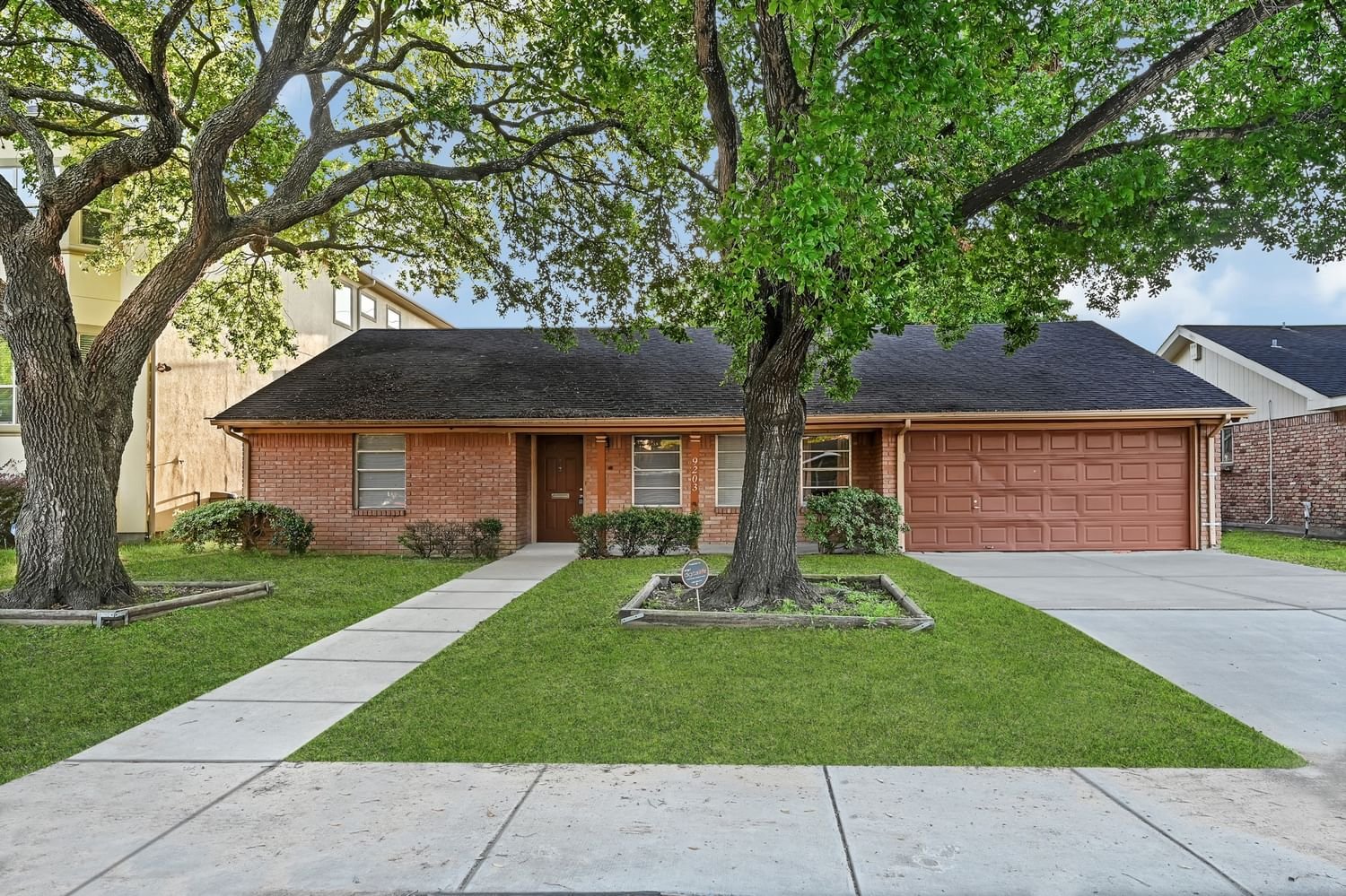 Real estate property located at 9203 Fordshire, Harris, Woodshire Sec 02, Houston, TX, US