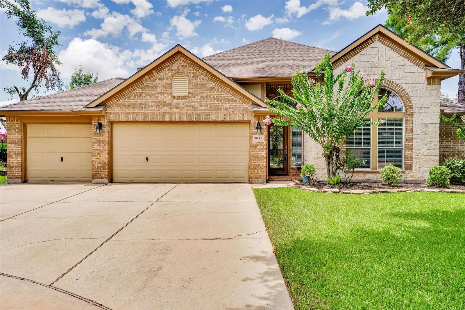 Real estate property located at 8411 Standing Field, Harris, Pine Crk Pine Creek Canyon Lakes West, Cypress, TX, US