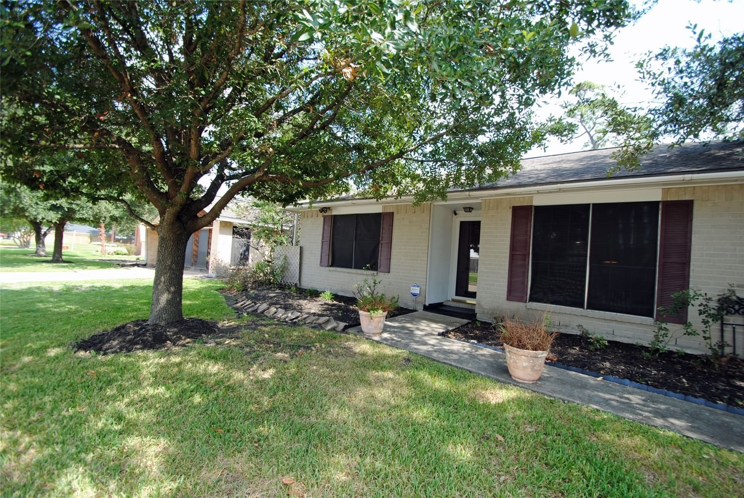 Real estate property located at 1342 Castle Glen, Harris, Sterling Green Sec 06, Houston, TX, US