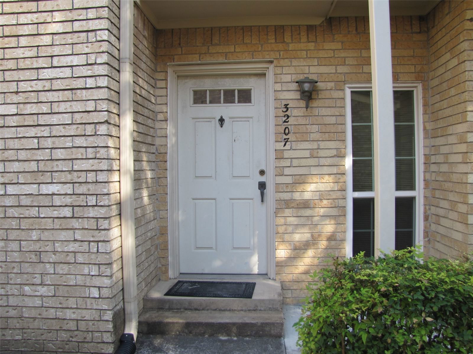 Real estate property located at 7575 Cambridge #3207, Harris, Fontainebleu Condo Ph 02, Houston, TX, US