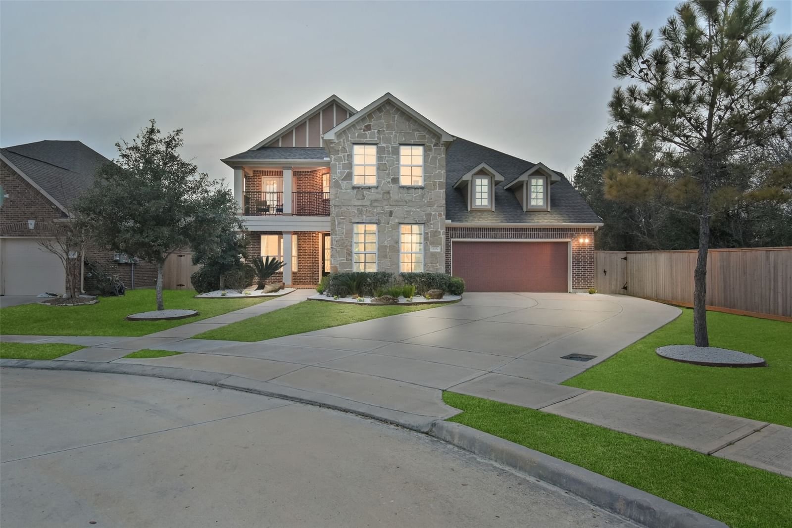 Real estate property located at 3702 Parkcrest, Brazoria, Massey Lakes Estates A0547 Heights, Pearland, TX, US