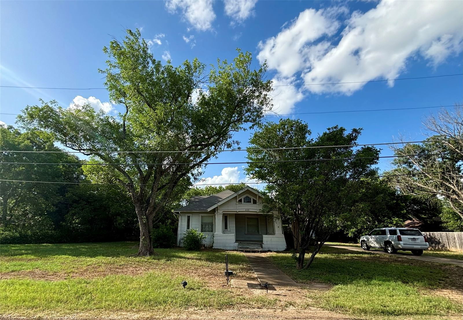 Real estate property located at 233 May, Medina, May, Castroville, TX, US