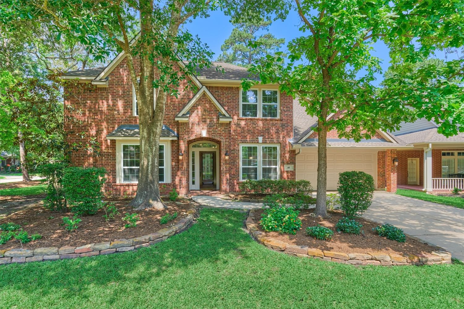 Real estate property located at 45 Greenvine, Montgomery, The Woodlands Alden Bridge, The Woodlands, TX, US