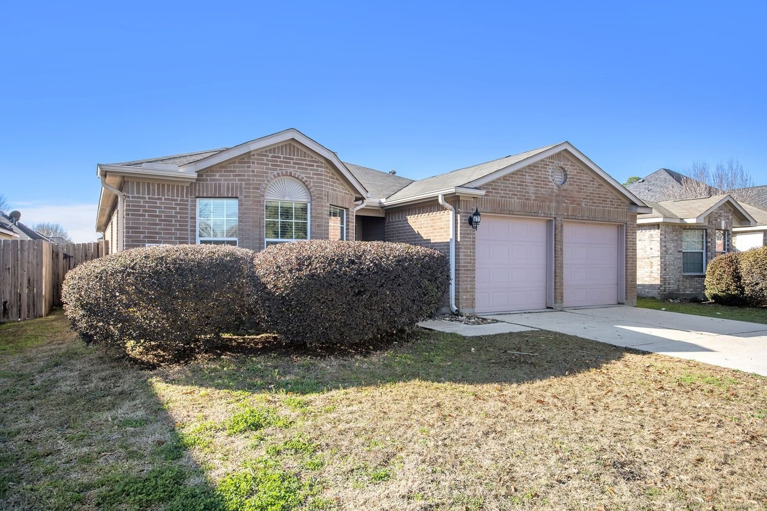 Real estate property located at 10218 Black Forest, Montgomery, Chateau Woods, Conroe, TX, US