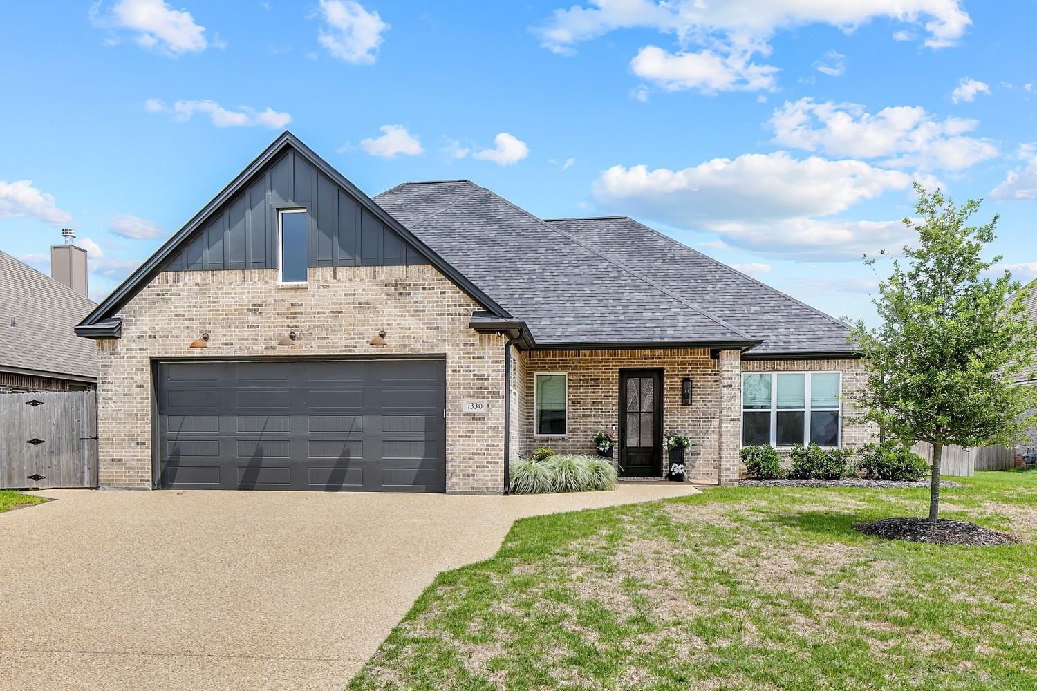 Real estate property located at 1330 Crystal, Brazos, Waterford Heights Ph 1, College Station, TX, US