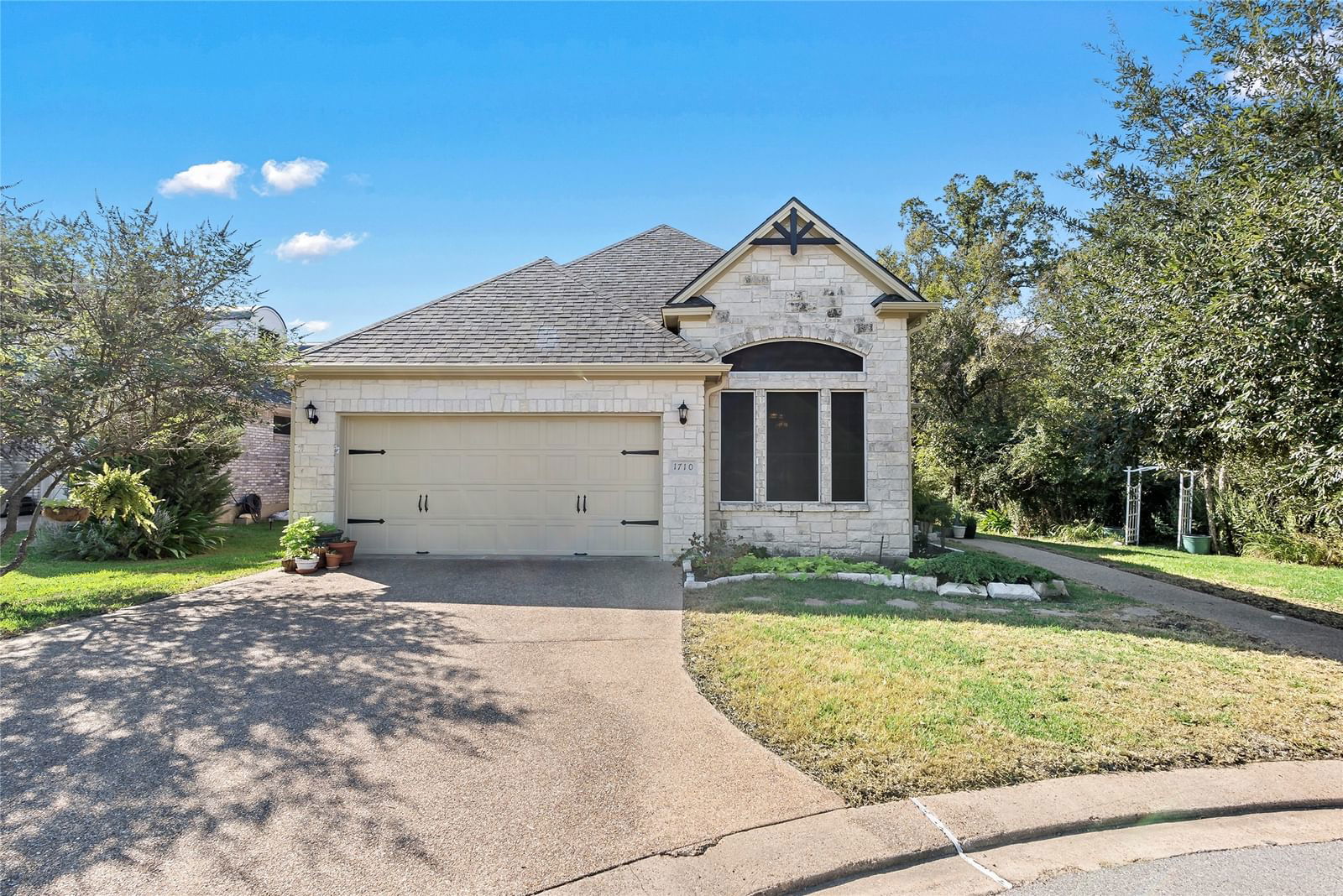 Real estate property located at 1710 Twin Pond, Brazos, Cove Of Nantucket Ph 01, College Station, TX, US