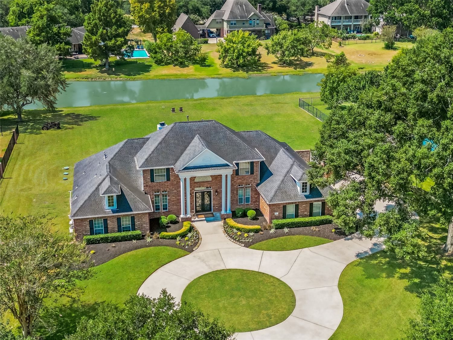 Real estate property located at 3927 Brynmawr, Fort Bend, Brynmawr Lake, Richmond, TX, US