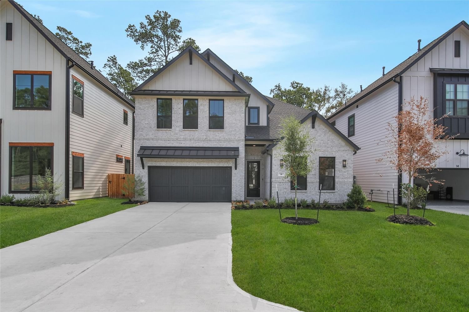 Real estate property located at 18 Honeycomb Ridge, Montgomery, The Woodlands, TX, US