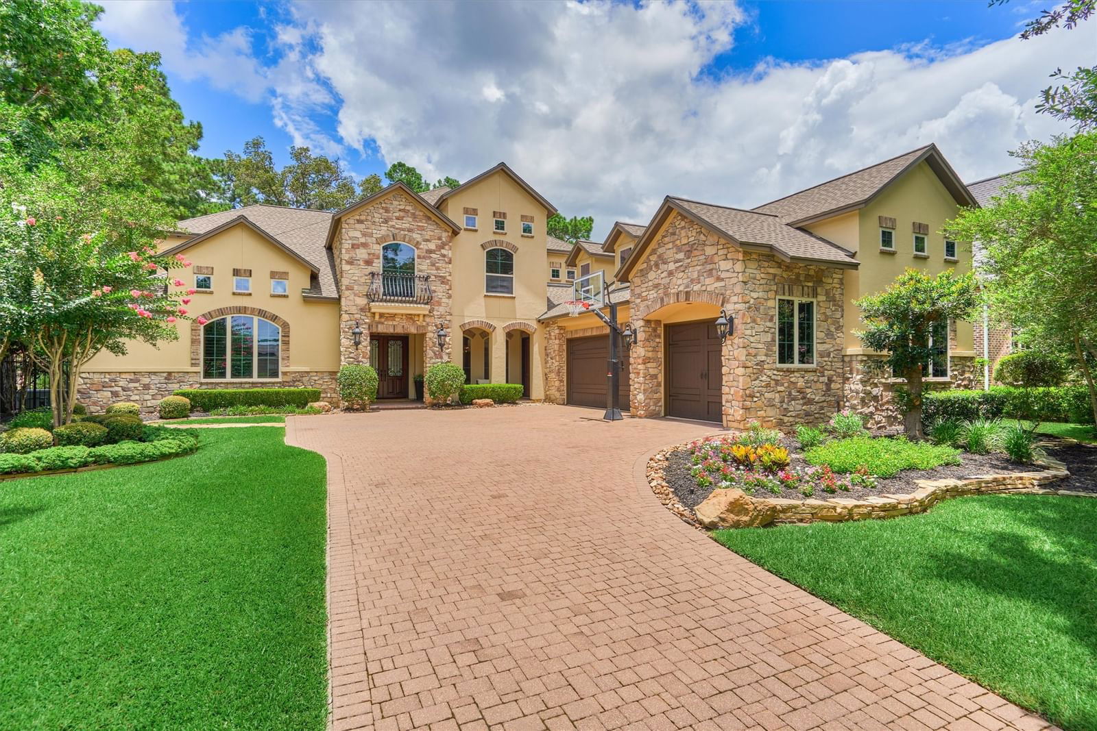 Real estate property located at 50 Ambassador, Montgomery, The Woodlands Sterling Ridge, The Woodlands, TX, US