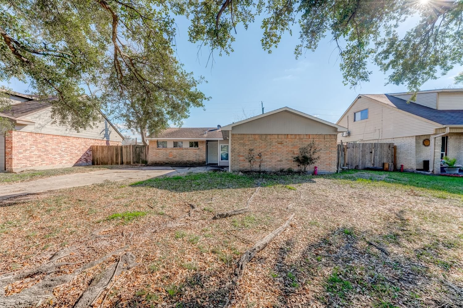 Real estate property located at 16930 Folsom, Harris, Sheldon Woods, Houston, TX, US