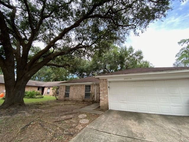 Real estate property located at 24014 Spring Briar, Harris, North Spring Sec 05, Spring, TX, US