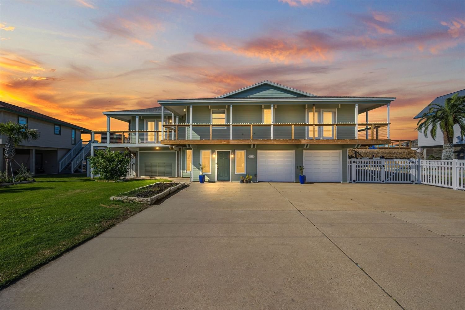 Real estate property located at 1314 Oahu, Galveston, Tiki Island, Tiki Island, TX, US