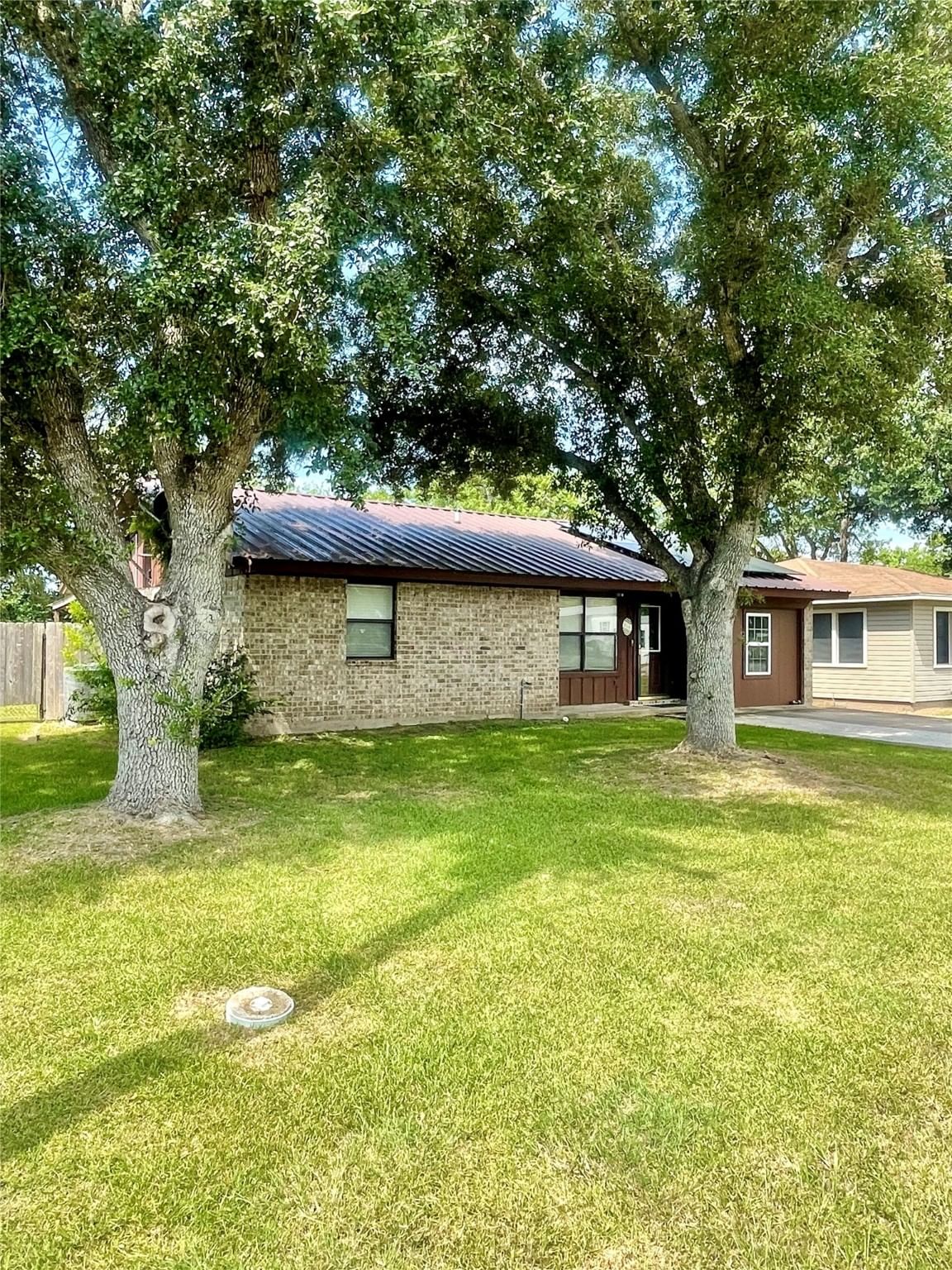 Real estate property located at 810 2nd, Jackson, Cody Ganado, Ganado, TX, US