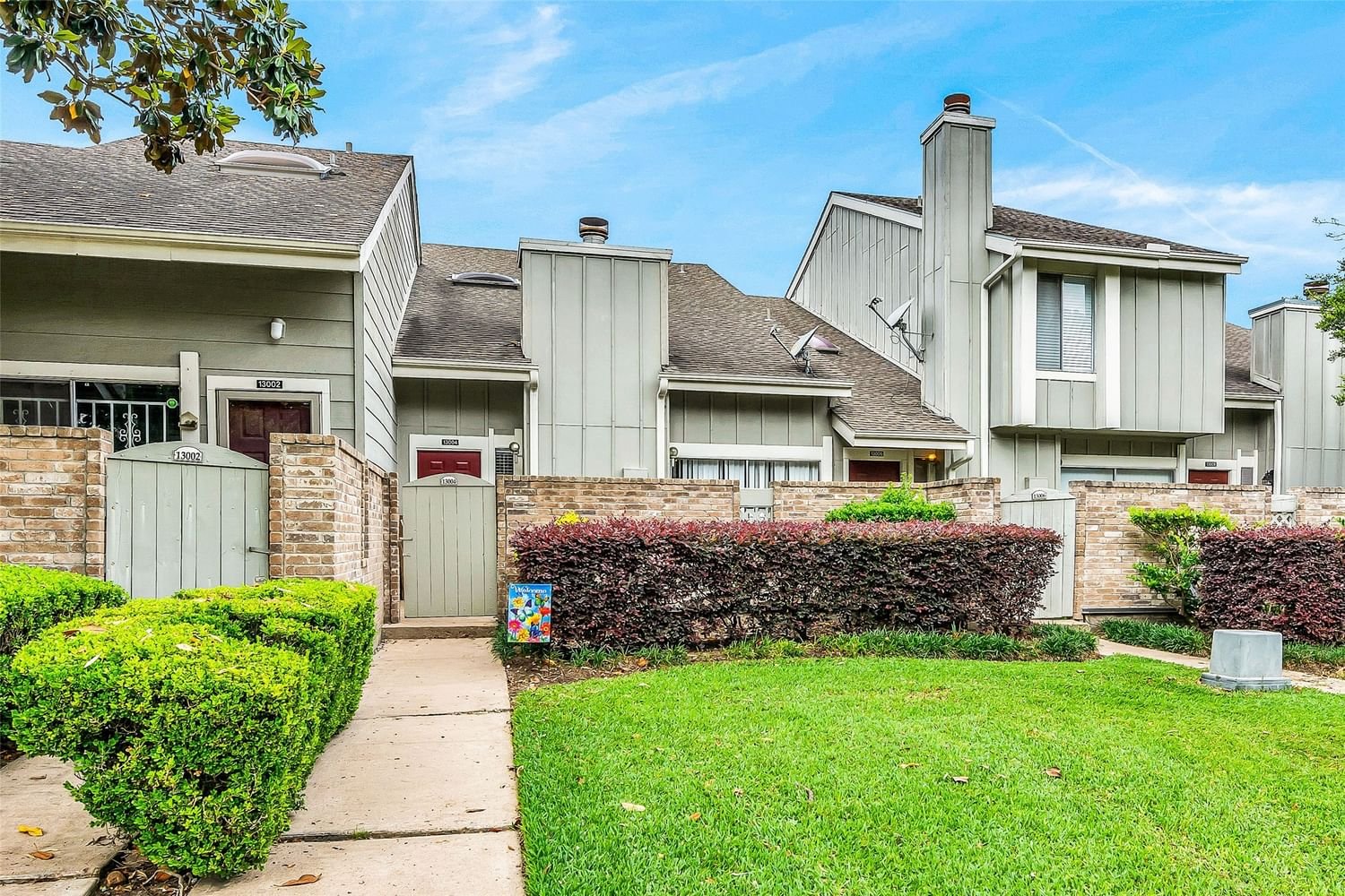 Real estate property located at 13004 Wirevine, Harris, Wildflower Green T/H Sec 02, Houston, TX, US
