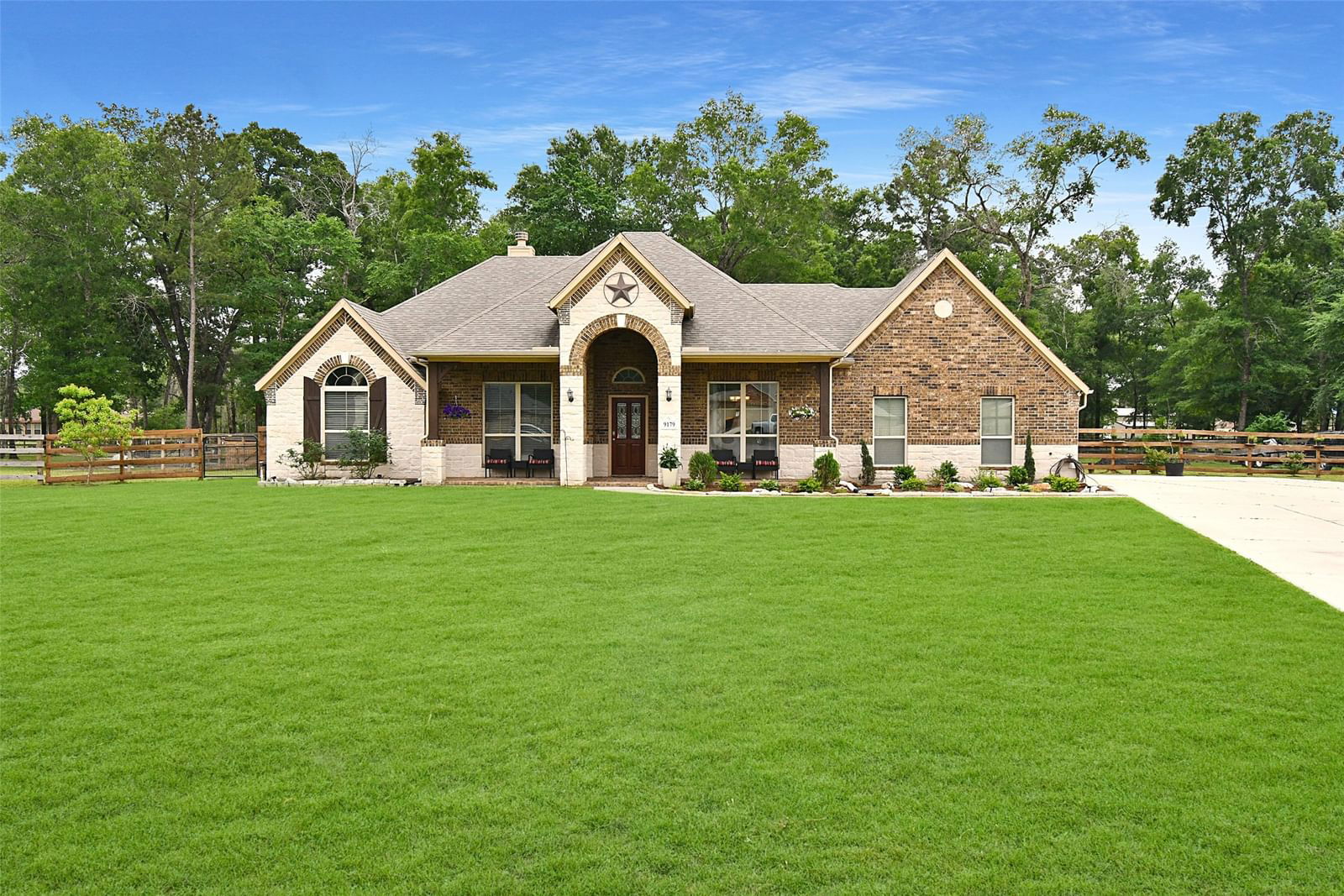 Real estate property located at 9179 Fallow Deer, Montgomery, Deer Trail, Conroe, TX, US