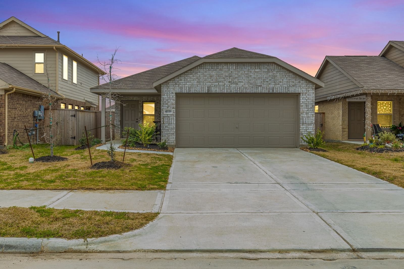 Real estate property located at 4118 Oakland View, Harris, Burnet Fields Sec 2, Baytown, TX, US