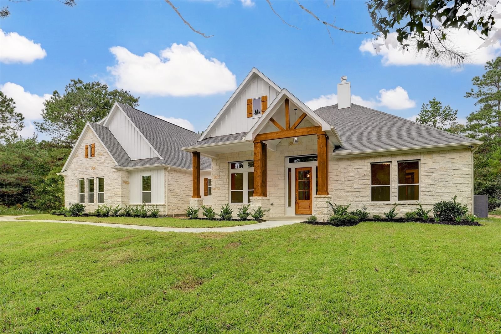 Real estate property located at 17614 Steed, Grimes, Saddle Creek Forest Sec 2, Waller, TX, US