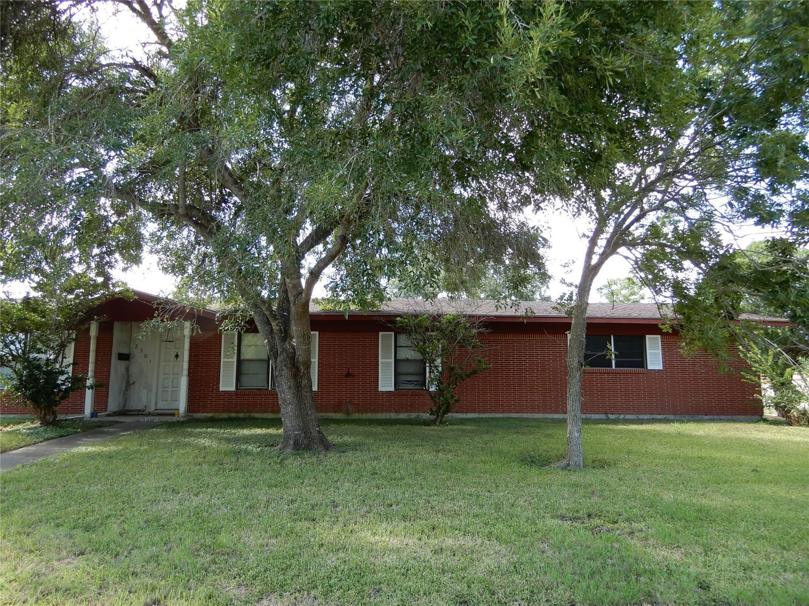 Real estate property located at 2301 Mcpherson, Calhoun, Mariemont 3 Port Lavaca, Port Lavaca, TX, US