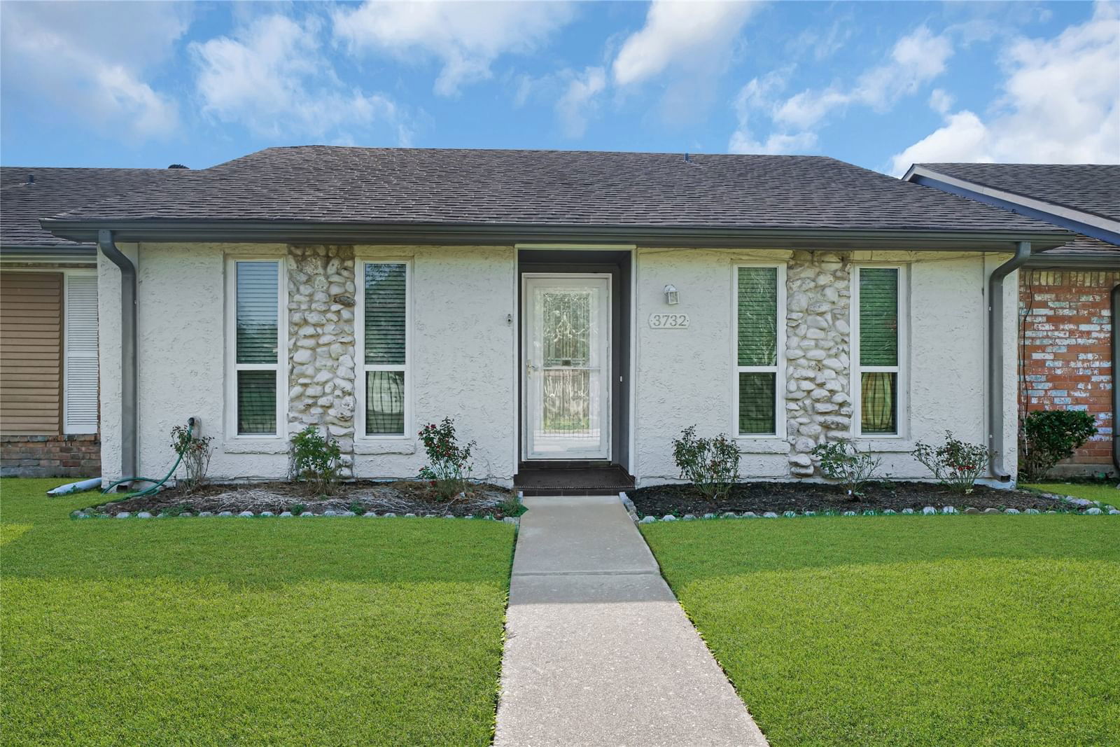 Real estate property located at 3732 Laura Leigh, Harris, Forest Bend Sec 03, Friendswood, TX, US