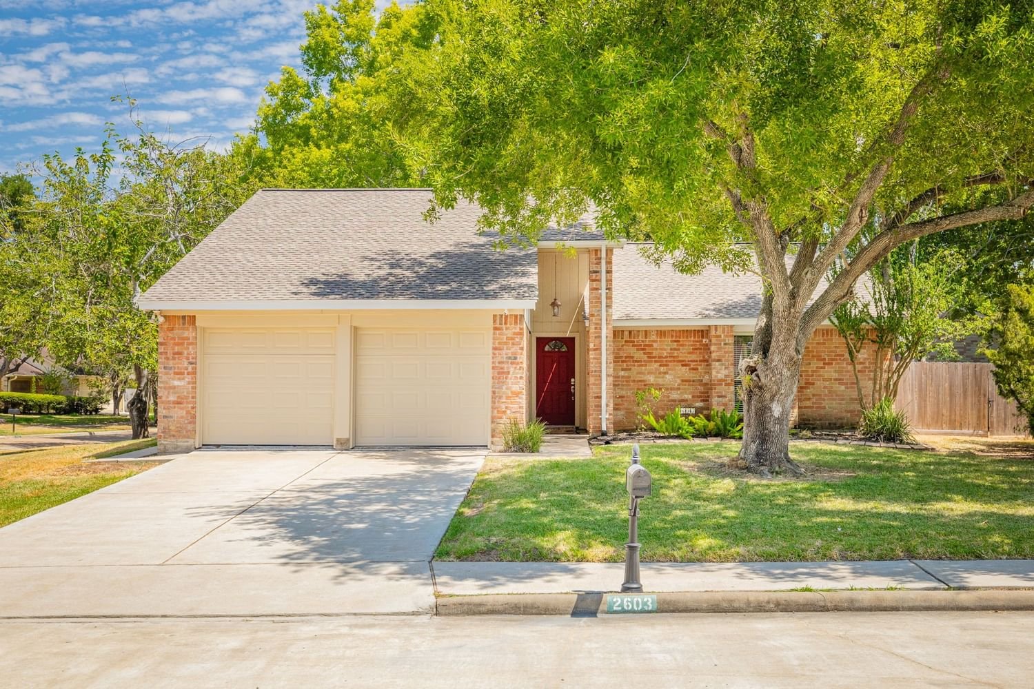 Real estate property located at 2603 Planters, Fort Bend, Sugar Land, TX, US