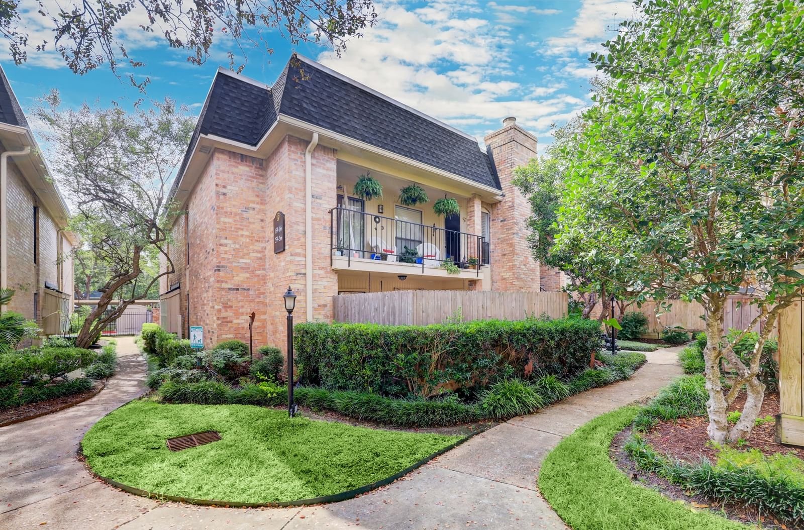 Real estate property located at 1601 Shepherd #163, Harris, Houston, TX, US