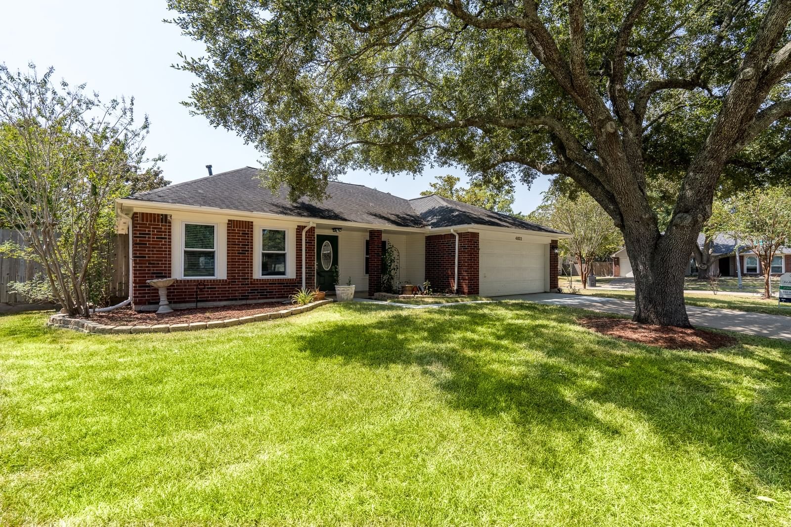 Real estate property located at 4822 Meadowglen, Brazoria, Southwyck, Pearland, TX, US