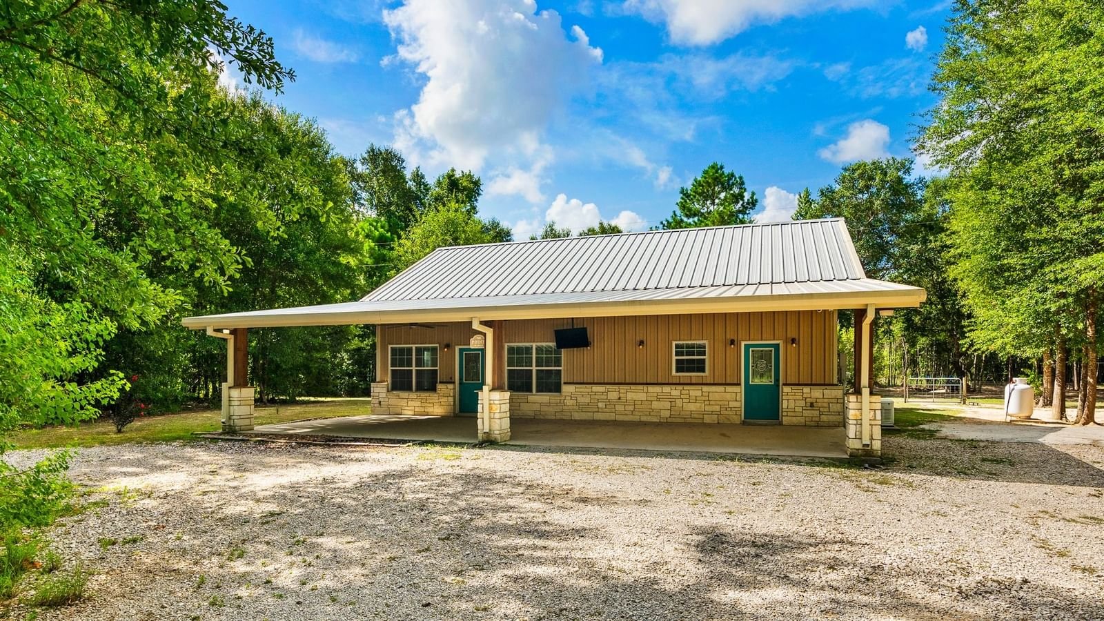 Real estate property located at 175 County Road 308A, Liberty, B Tarkington, Cleveland, TX, US