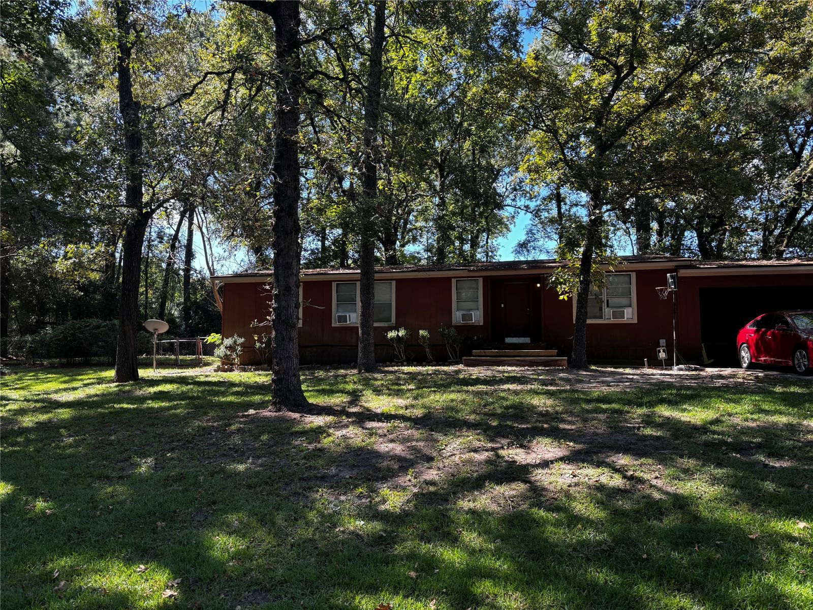 Real estate property located at 3240 Majestic, Walker, Majestic Forest, Huntsville, TX, US