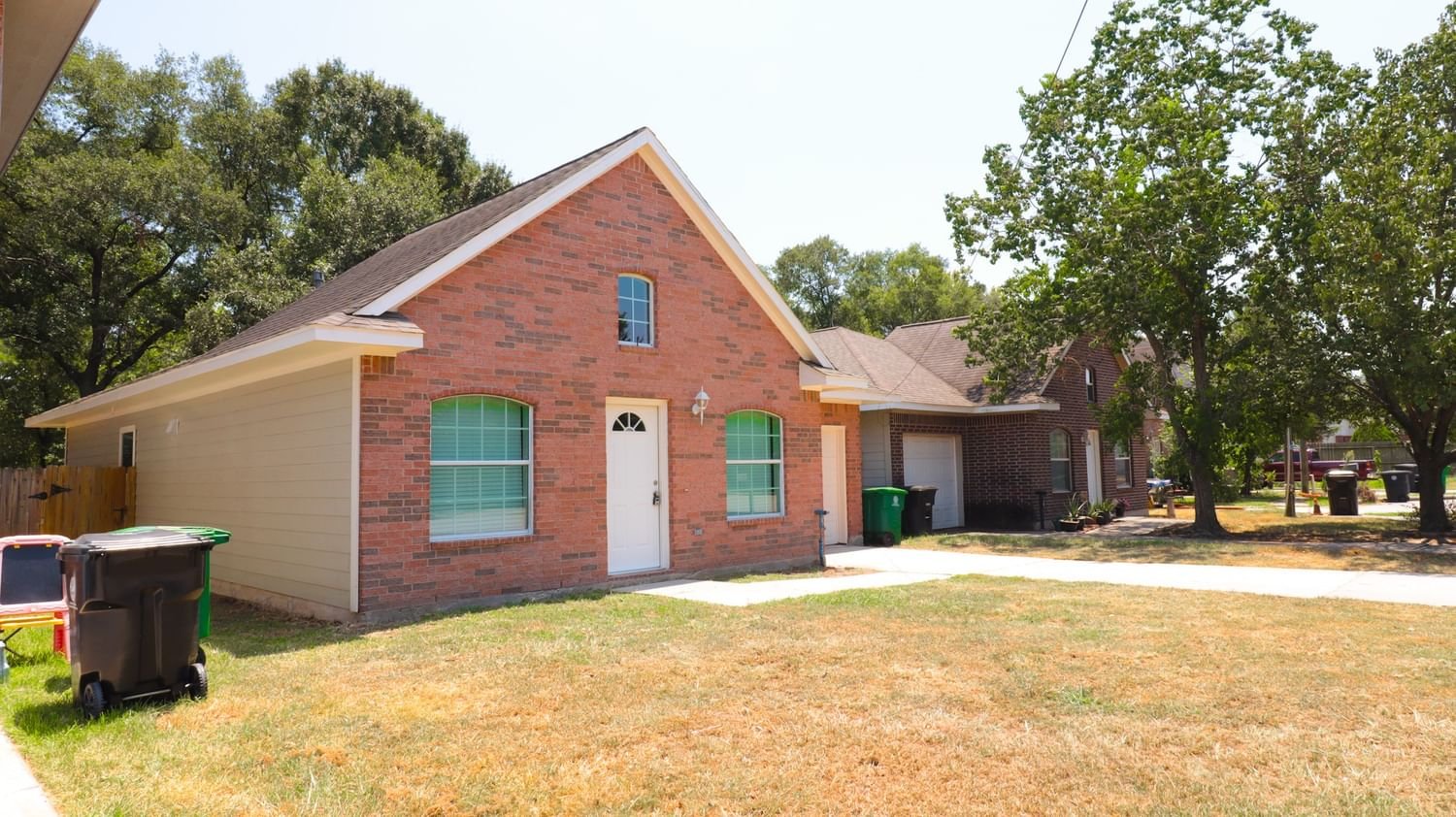 Real estate property located at 12014 Privada Saratoga, Harris, Houston, TX, US