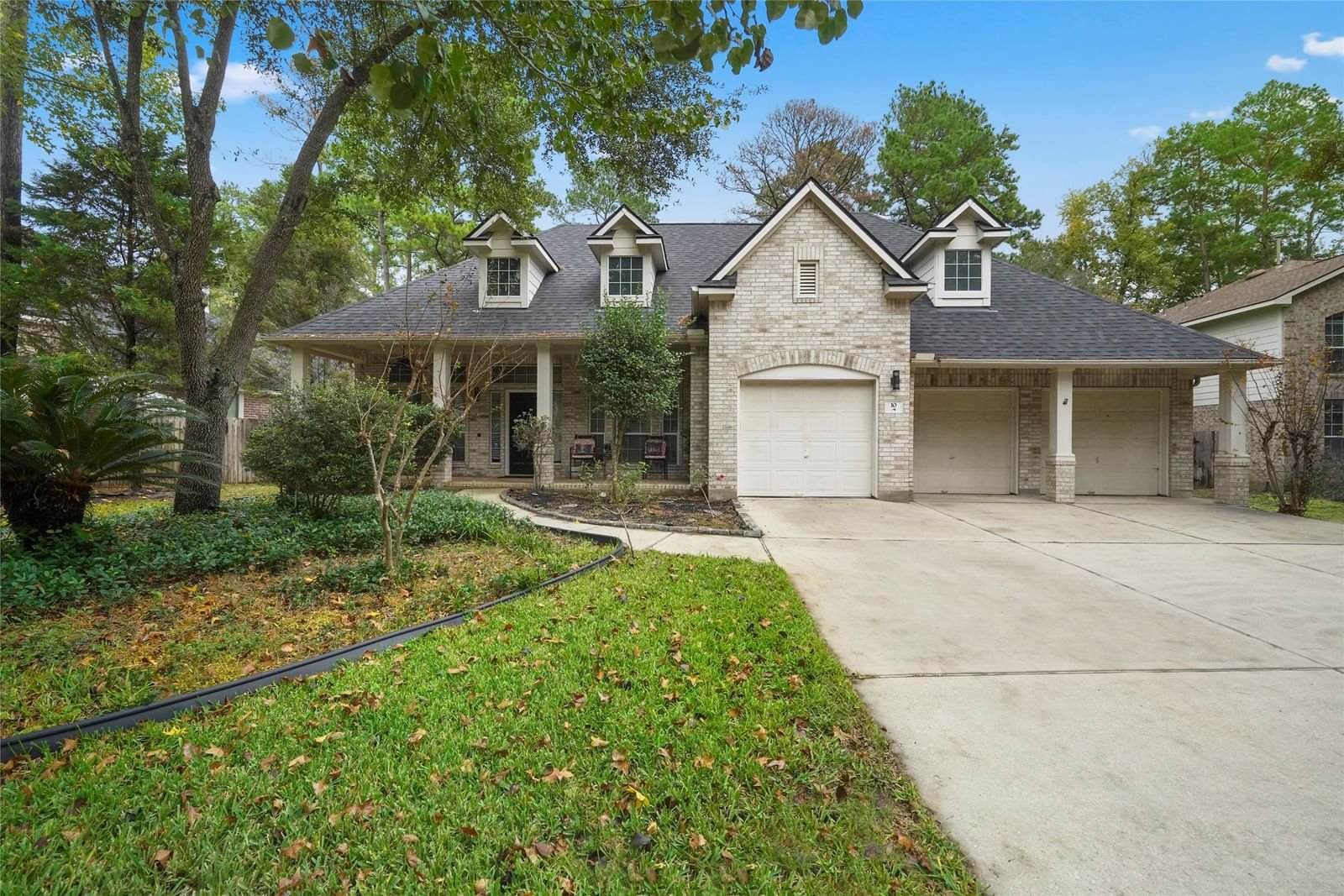 Real estate property located at 10 Rambling Ridge, Montgomery, The Woodlands Harpers Landing, The Woodlands, TX, US