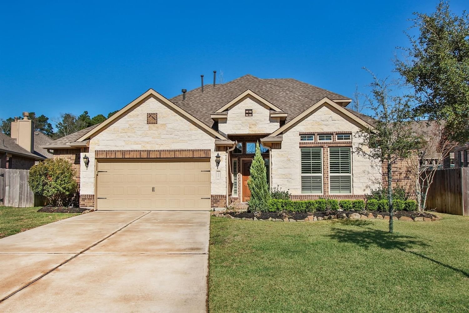 Real estate property located at 110 Colton, Montgomery, Woodforest, Montgomery, TX, US