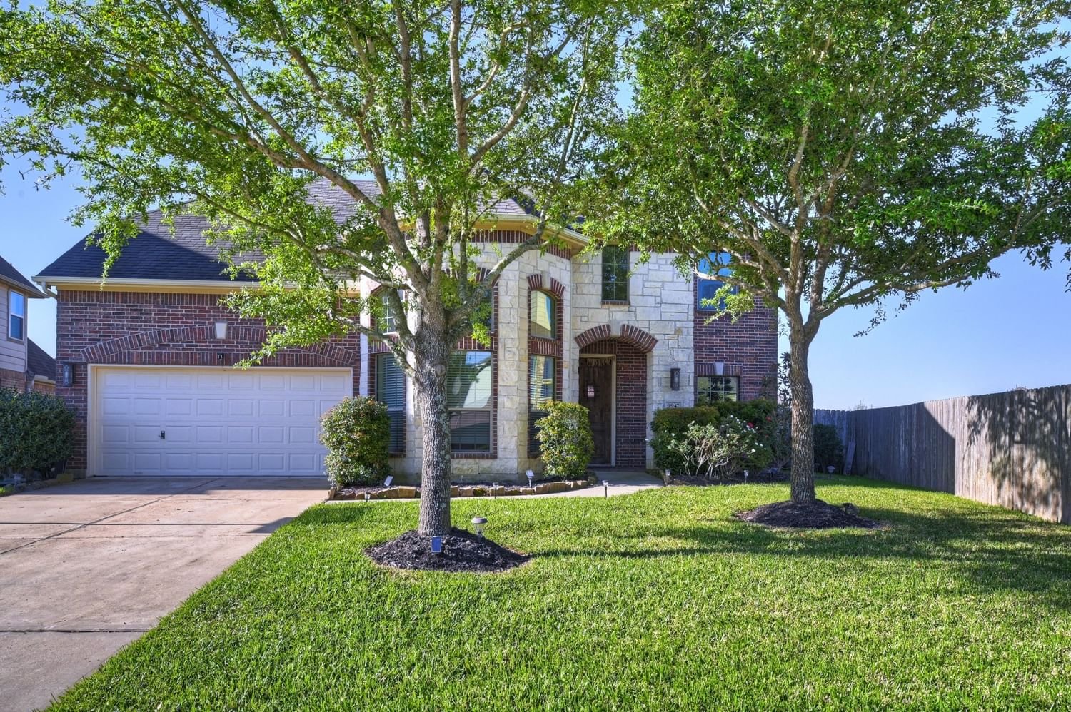 Real estate property located at 9947 Tallow Pointe, Waller, Willow Creek Farms 2 Sec 1, Brookshire, TX, US