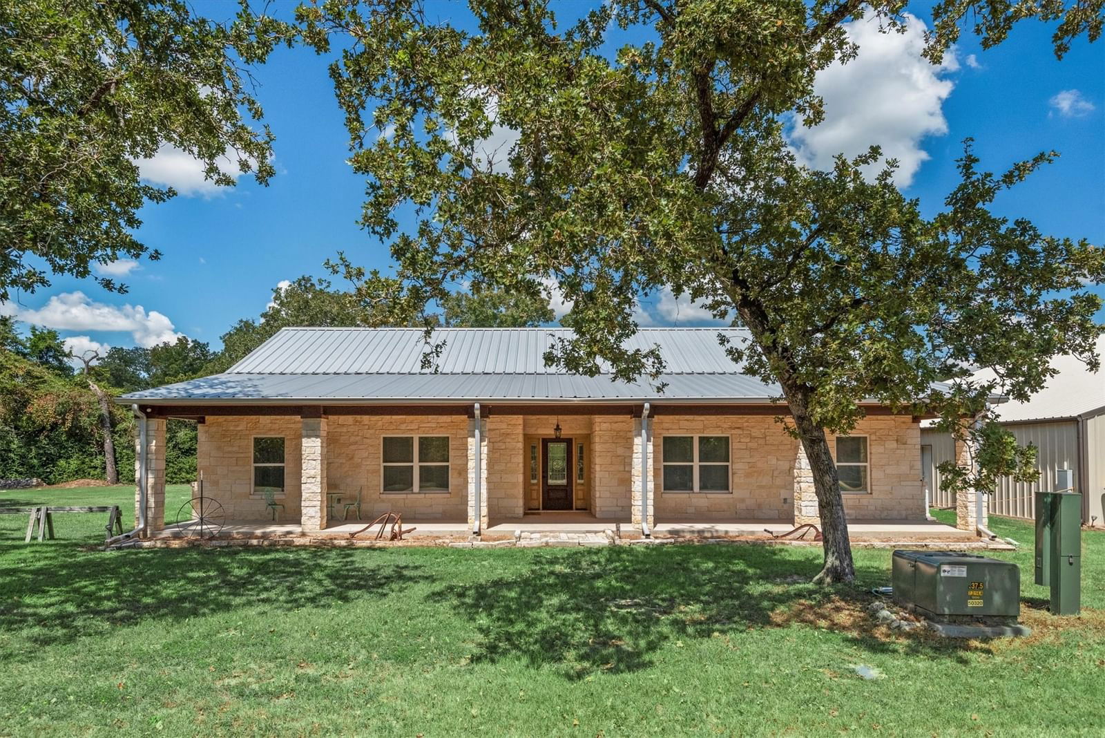 Real estate property located at 17 Navion, Leon, Hilltop Lakes, Normangee, TX, US