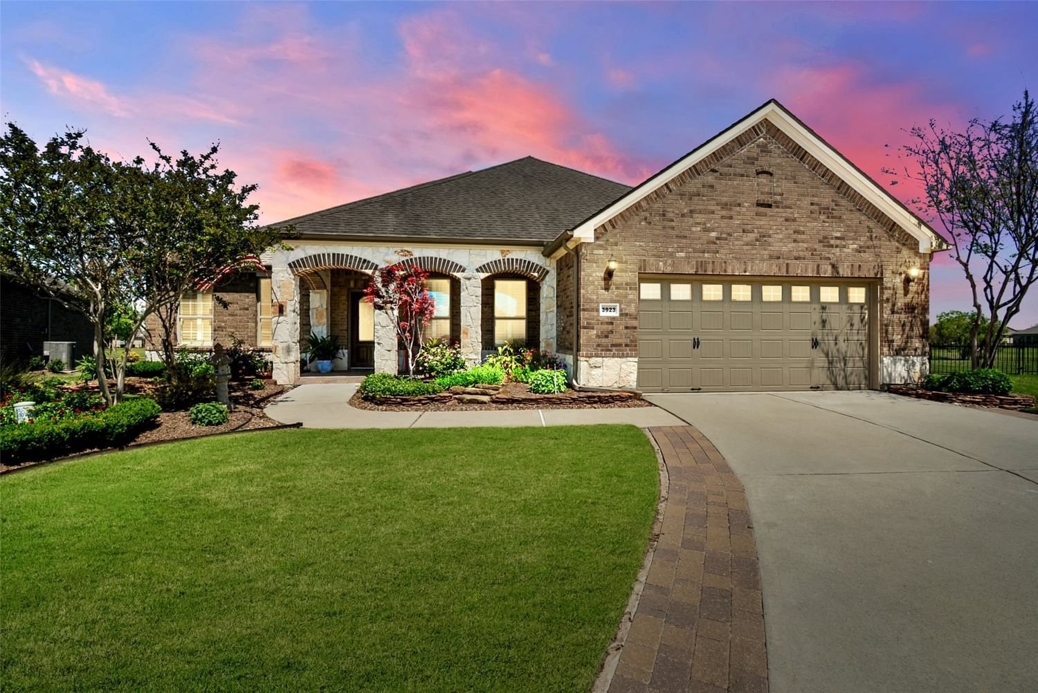 Real estate property located at 3923 Red Alder, Fort Bend, Del Webb Richmond Sweetgrass, Richmond, TX, US
