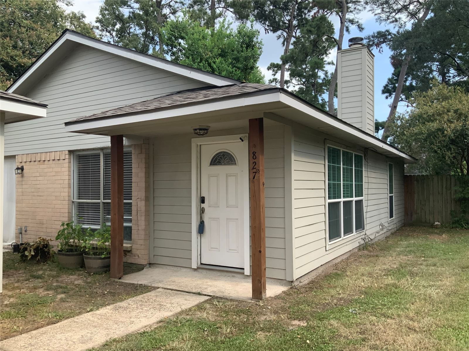 Real estate property located at 827 Cambridge, Harris, Highland Woods Sec 02, Highlands, TX, US