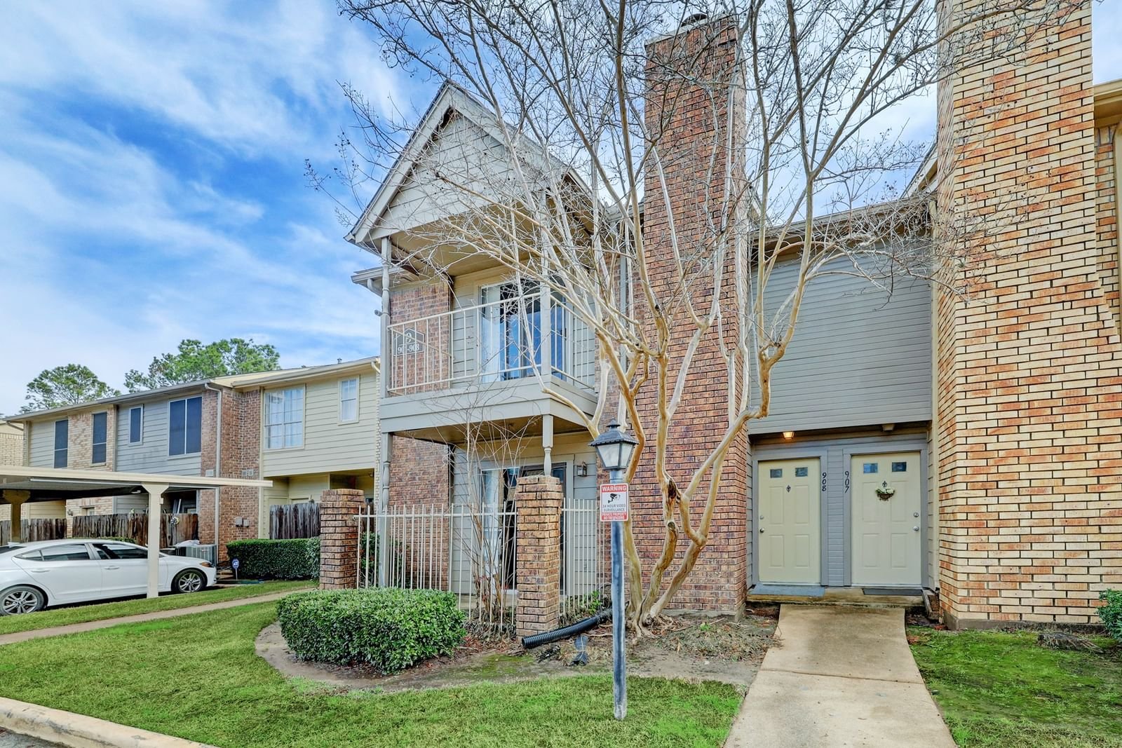 Real estate property located at 1515 Sandy Springs #908, Harris, Lynbrook Manor Condo Ph 01, Houston, TX, US