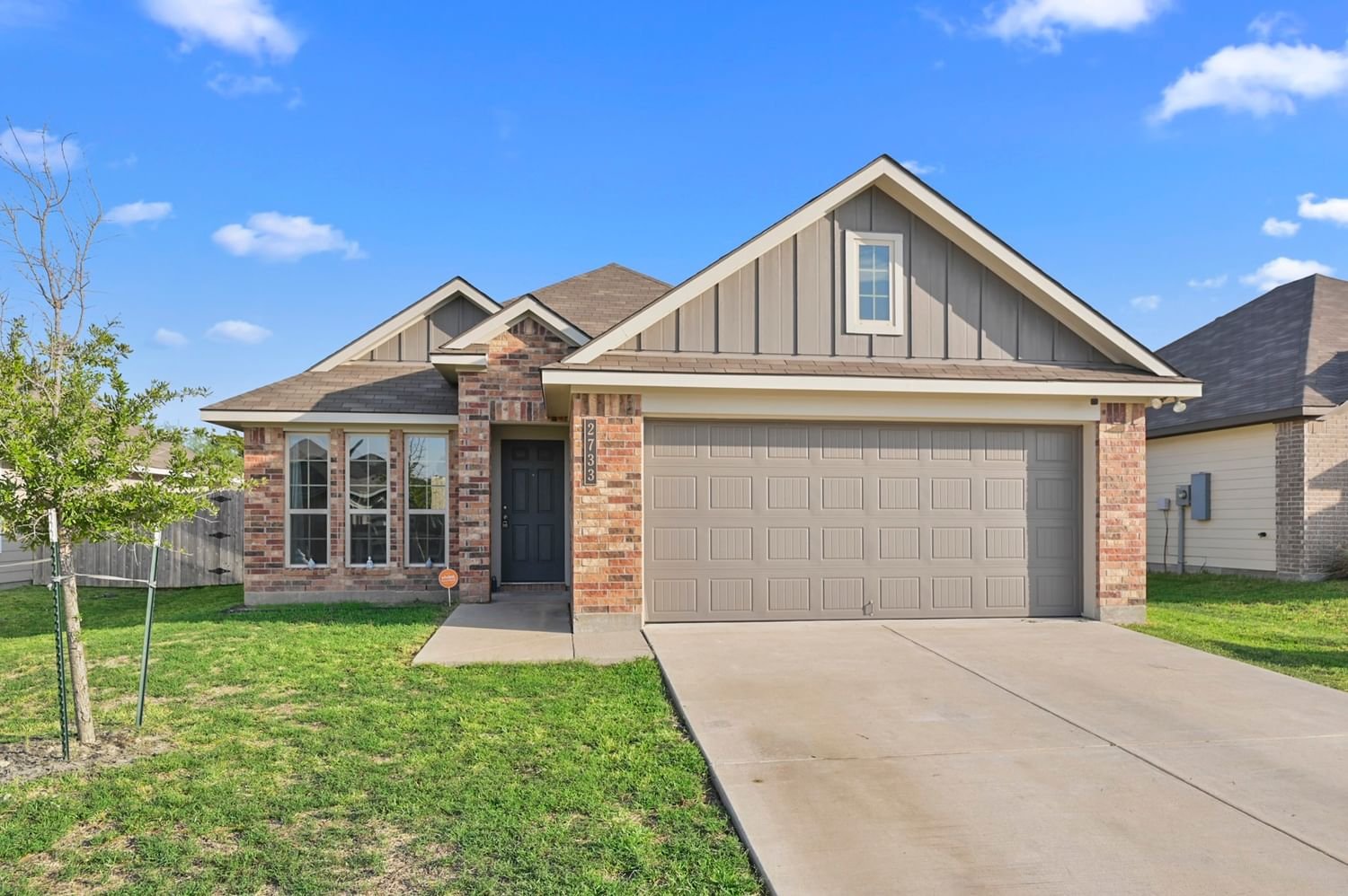 Real estate property located at 2733 Porters Way, Brazos, Porter's Meadow, Bryan, TX, US