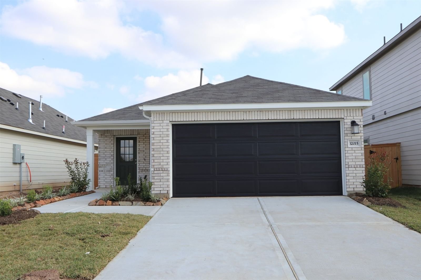 Real estate property located at 32015 Brilliant Sun, Fort Bend, Summerview, Fulshear, TX, US