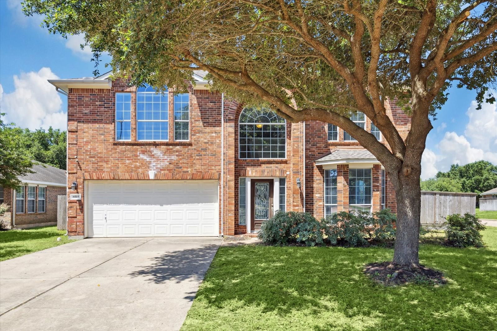 Real estate property located at 8515 Woodland Knoll, Harris, Lone Oak Village Sec 01, Cypress, TX, US