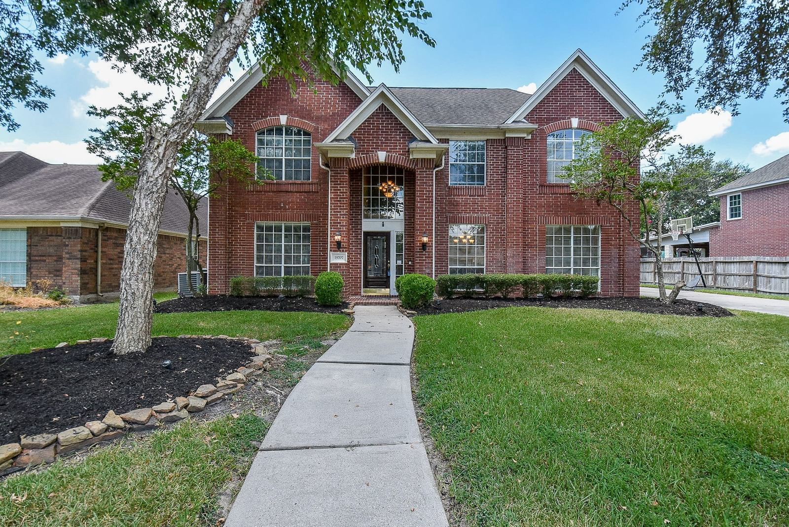 Real estate property located at 19707 Powerscourt, Harris, Pinehurst/Atascocita Sec 8, Humble, TX, US